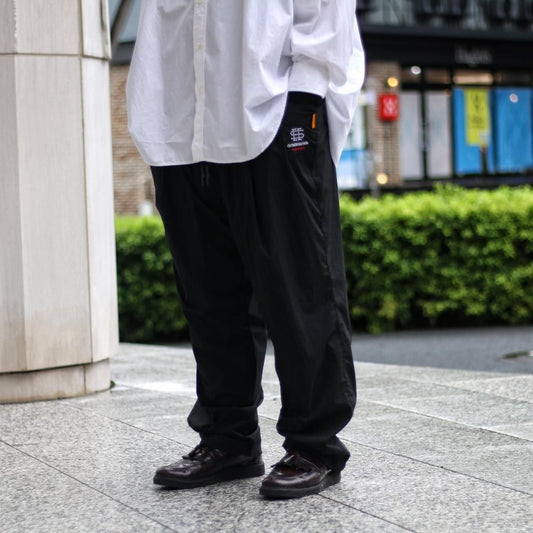WIDE TAPERED EASY PANTS