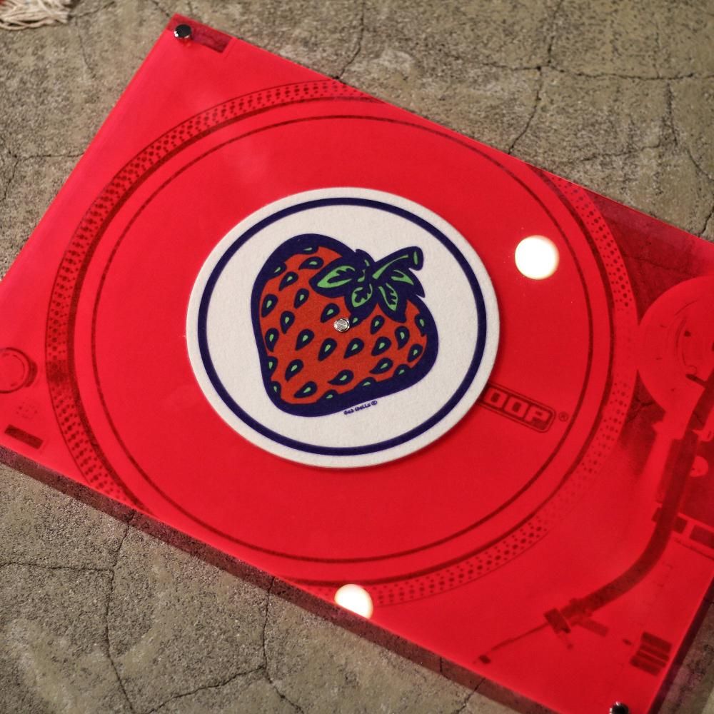 STRAWBERRY SLIP MAT 7inch