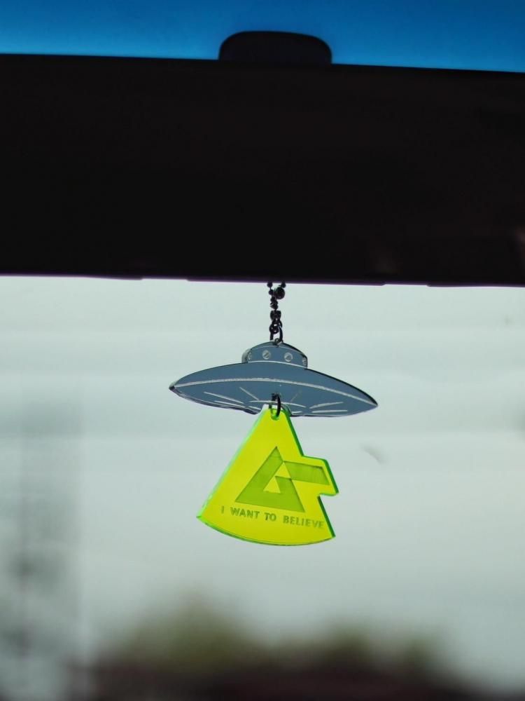 IWANTTOBELIEVE ORNAMENT ムーver.