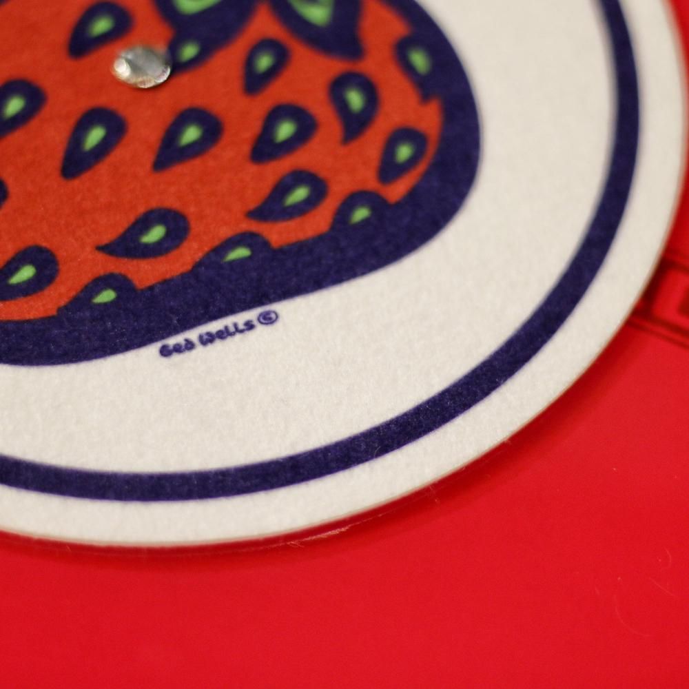 STRAWBERRY SLIP MAT 7inch