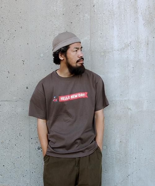 TM PAINT LOGO TEE