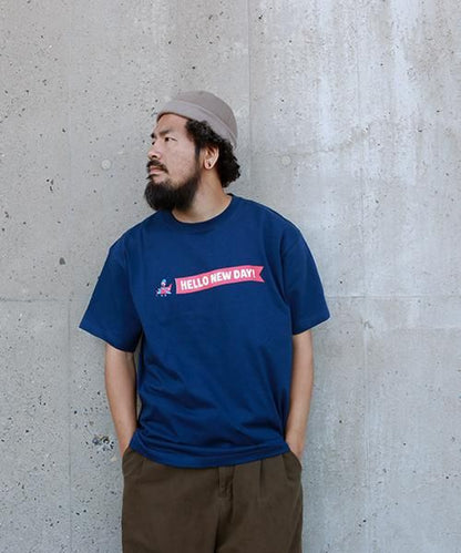 TM PAINT LOGO TEE