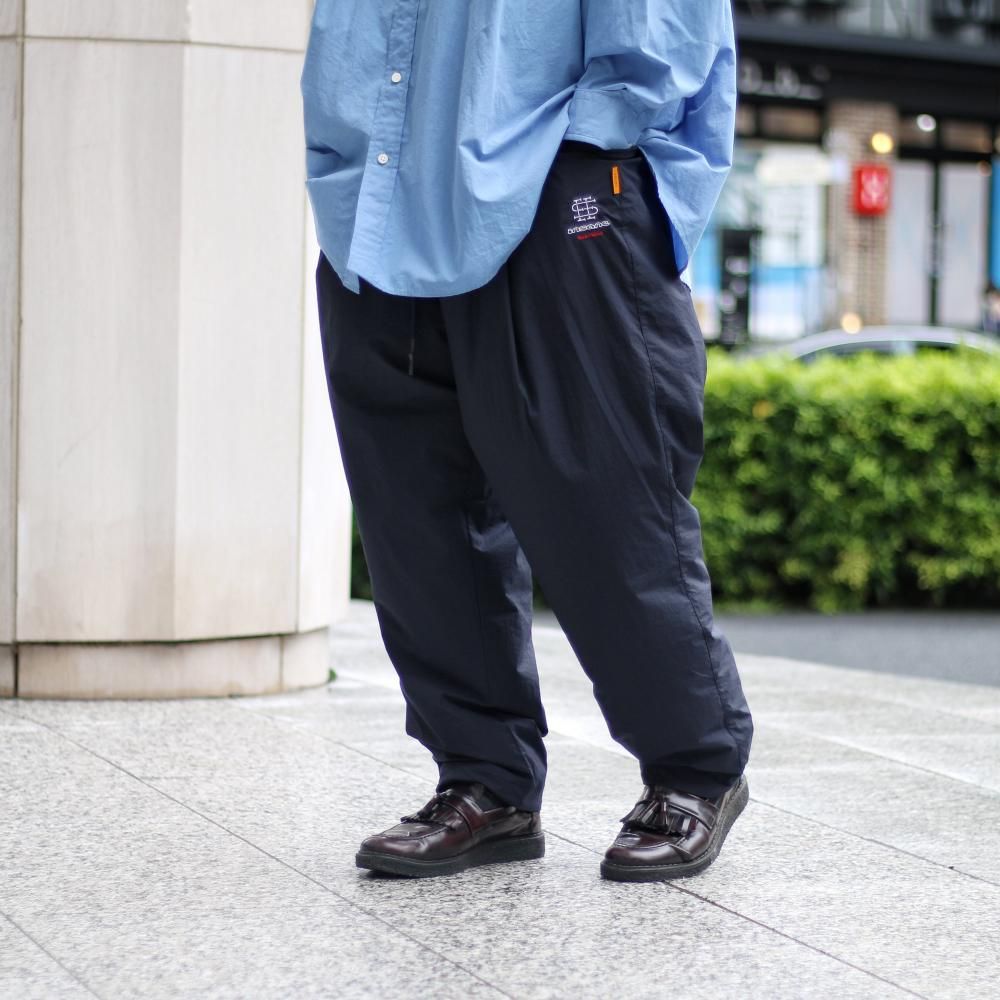 WIDE TAPERED EASY PANTS