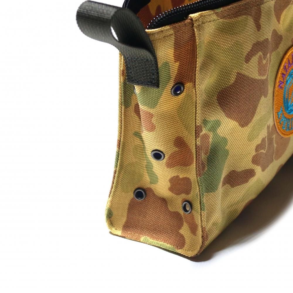 TENT DOPP KIT