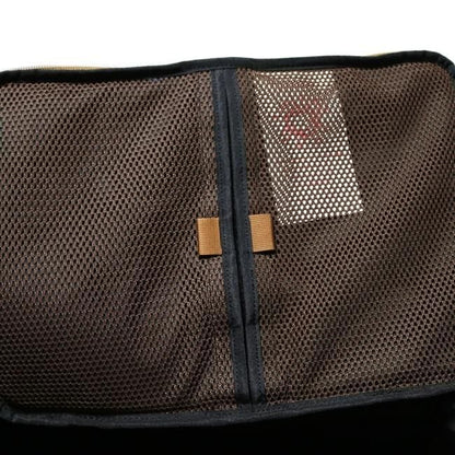 CRUNCHY BALL CASE