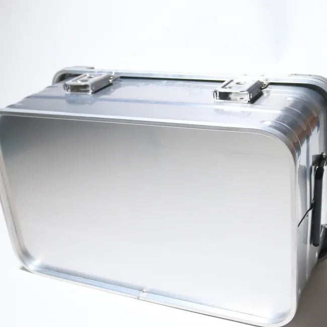 ALUMINUM CONTAINER 123 SILVER