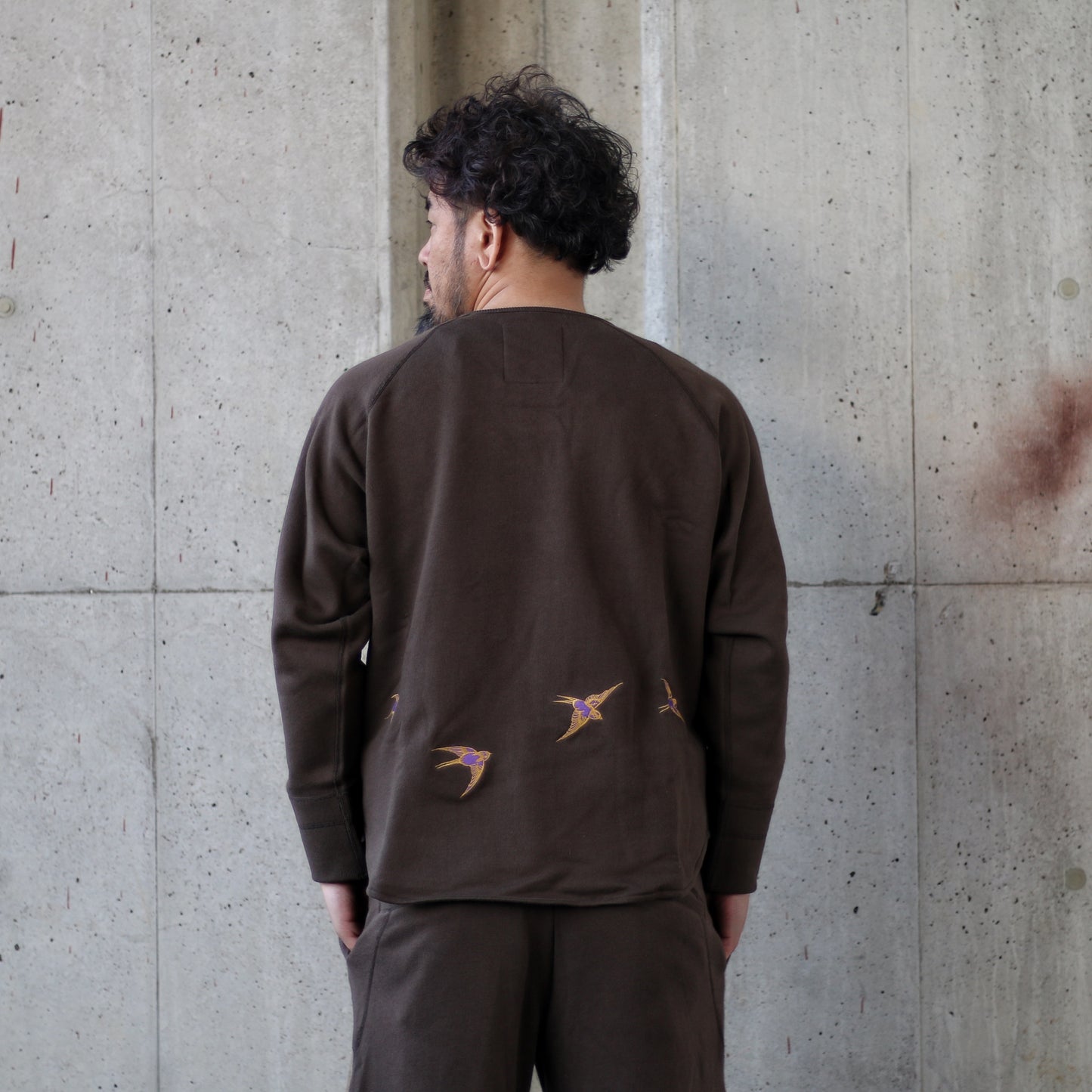 BRUSHED COTTON LONG SLEEVE HENLEY "LUCKY SWALLOW"
