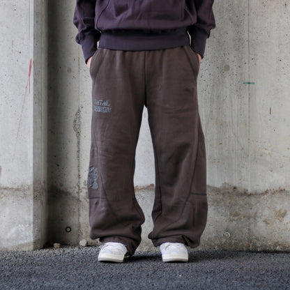 CURVY SWEAT PANTS 3D