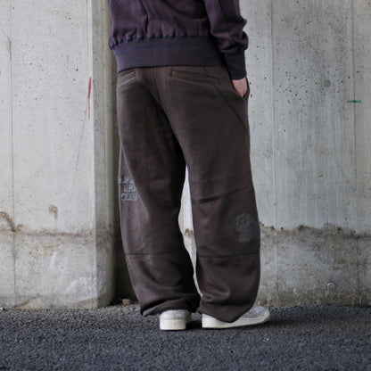 CURVY SWEAT PANTS 3D